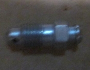 Клапан переднього гальмівного супорта Geely Emgrand X7. Артикул: 1014014193