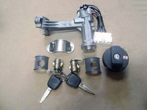 Комплект ключей и личинок. Артикул: 3704000-d01-b1