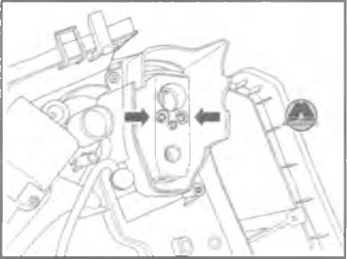Викрутити болти кріплення та зняти розширювальний клапан системи кондиціювання