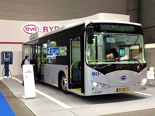 Перший у світі міжміський електроавтобус від корпорації BYD