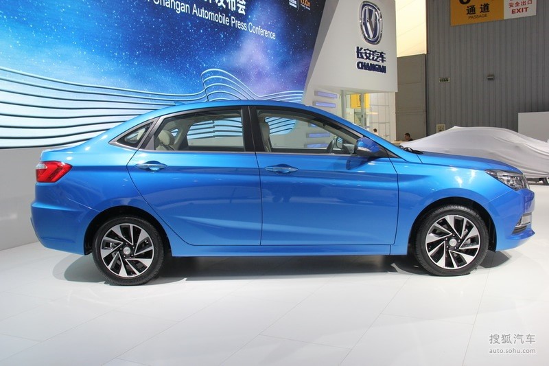 Changan Eado DT. Фото 1
